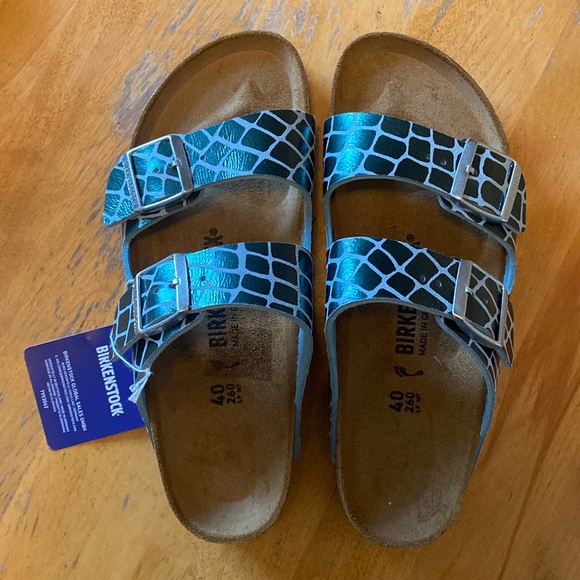 BIRKENSTOCK ARIZONA 1016045 GATOR GLEAM GREEN NARROW FIT SANDAL - Picture 2 of 3